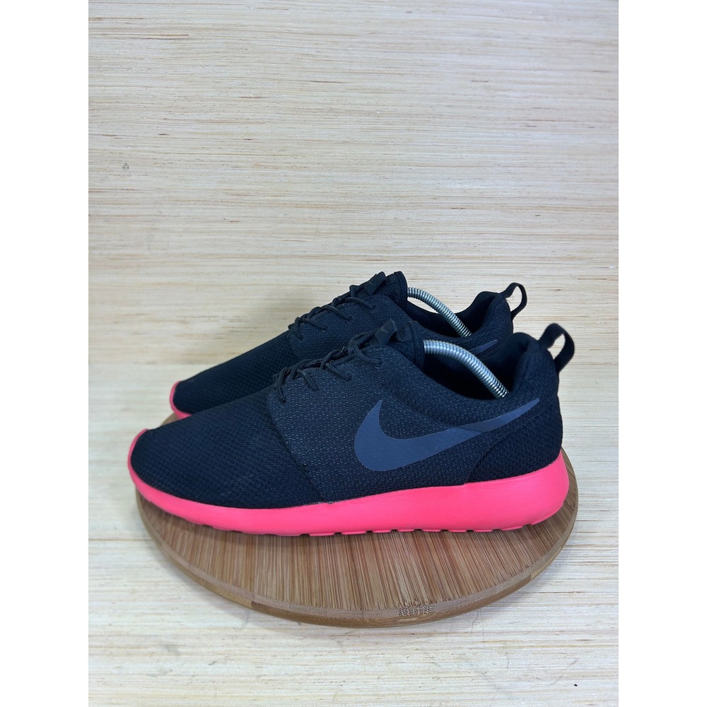 Nike Roshe Run Siren Red Black Athletic Running Shoes Mens Size 10.5 511881-016